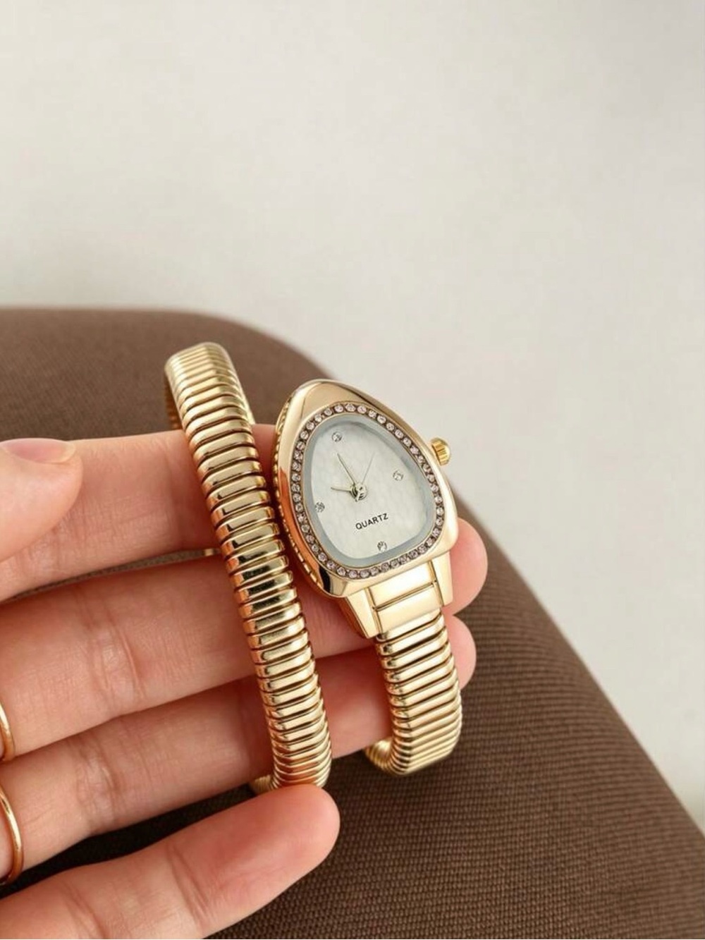 Gold Teardrop Crystal Women's Quartz Bracelet Watch